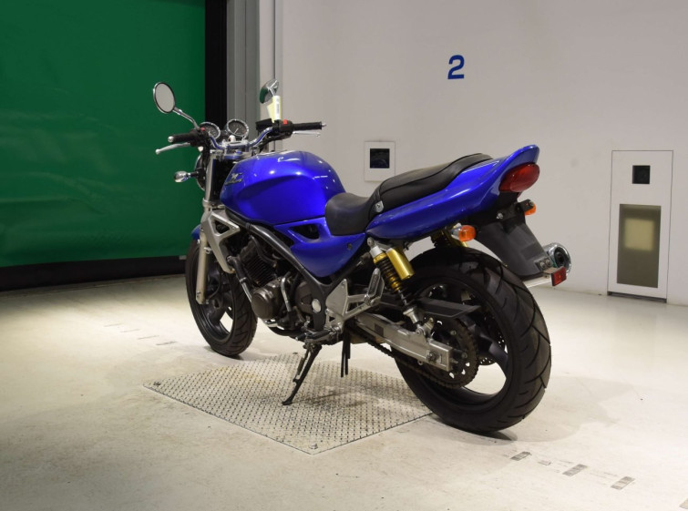 Мотоцикл Kawasaki BALIUS ZR250