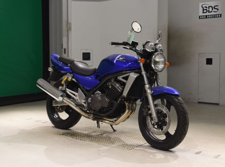 Мотоцикл Kawasaki BALIUS ZR250