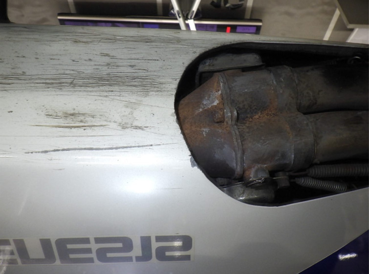 Мотоцикл Yamaha FZR750 з пробігом 13635 km