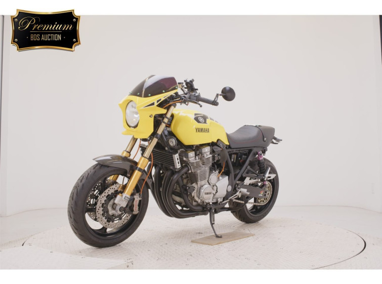 Мотоцикл Yamaha XJR1300C з пробігом 2557 km