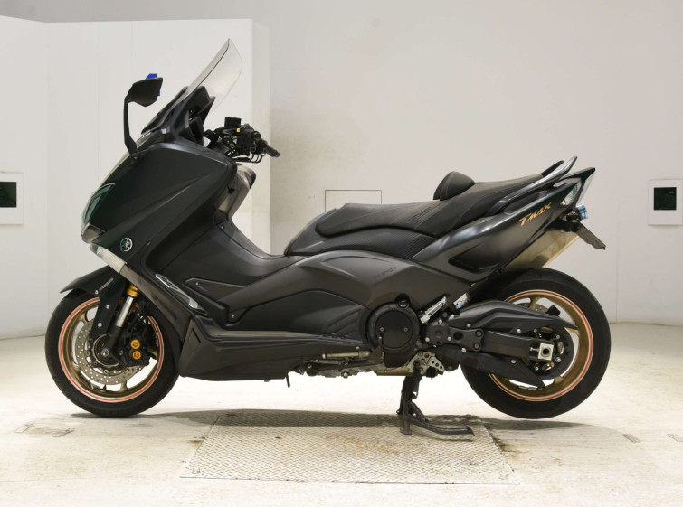 Мотоцикл Yamaha T-MAX530 с пробегом 32785 km