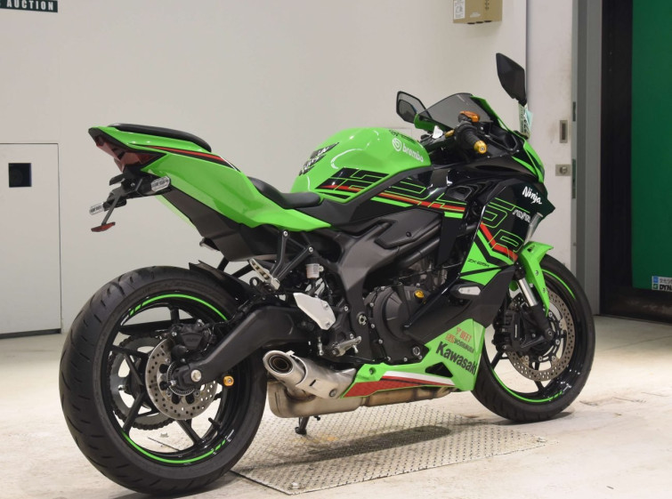 Мотоцикл Kawasaki NINJA ZX-25R KRT с пробегом 563 km