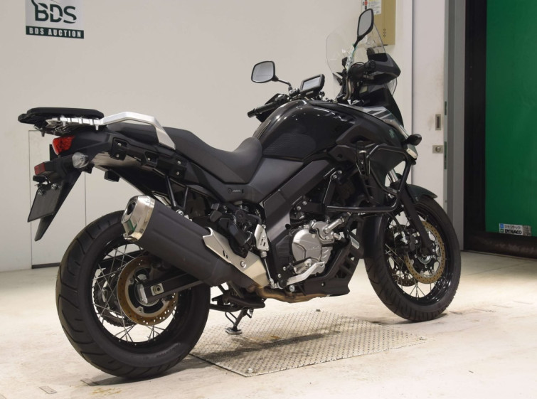 Мотоцикл Suzuki V-STROM DL650XTA