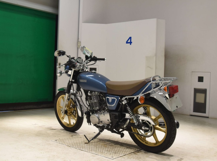 Мотоцикл Yamaha SR400 с пробегом 10666 km