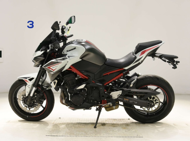 Мотоцикл Kawasaki Z900 з пробігом 12304 km
