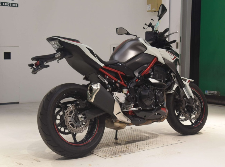 Мотоцикл Kawasaki Z900 з пробігом 12304 km