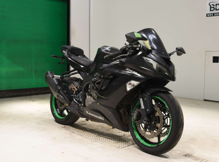 Мотоцикл Kawasaki ZX-6RA с пробегом 30910 km