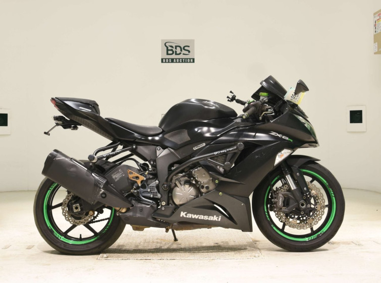 Мотоцикл Kawasaki ZX-6RA с пробегом 30910 km