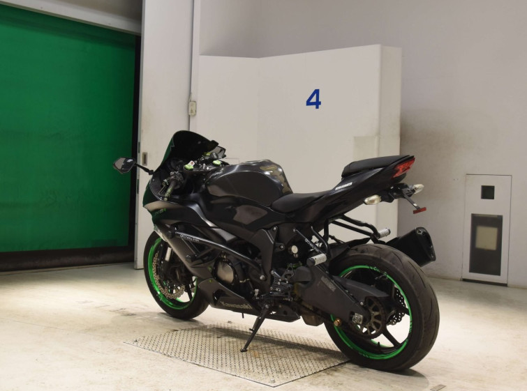 Мотоцикл Kawasaki ZX-6RA с пробегом 30910 km
