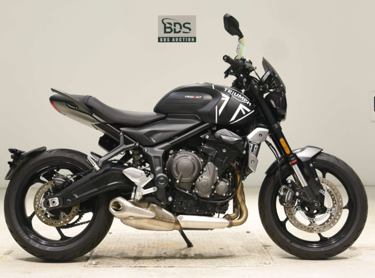 Мотоцикл Triumph TRIDENT660 з пробігом 5172 km
