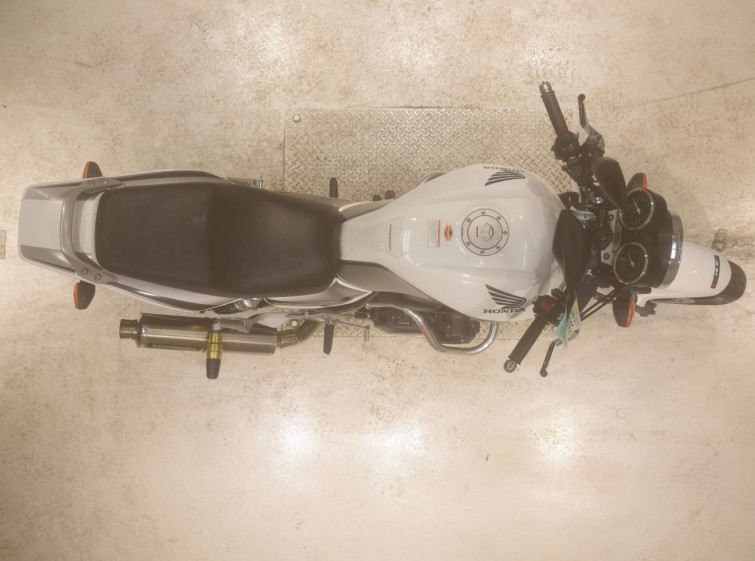 Мотоцикл Honda CB400SFV с пробегом 30377 km