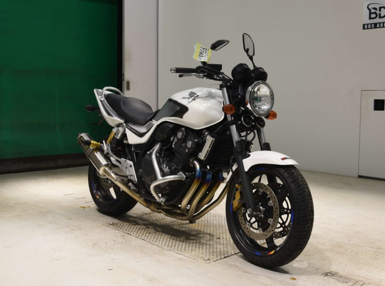 Мотоцикл Honda CB400SFV с пробегом 30377 km