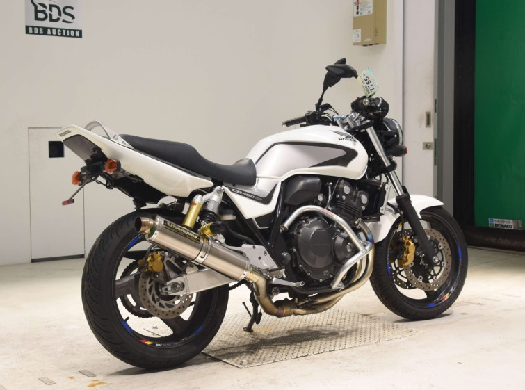Мотоцикл Honda CB400SFV с пробегом 30377 km