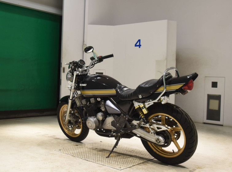 Мотоцикл Kawasaki ZEPHYR400 с пробегом 15106 km