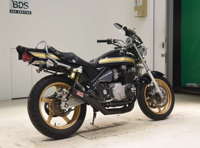 Мотоцикл Kawasaki ZEPHYR400 с пробегом 15106 km