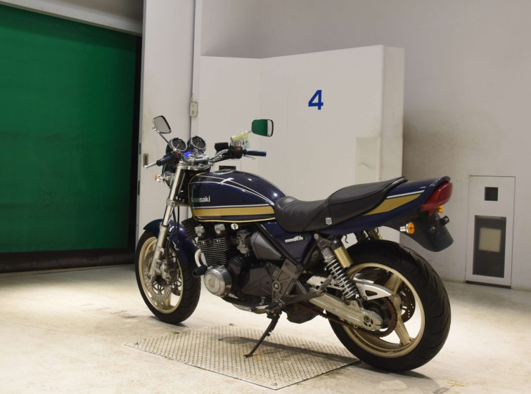 Мотоцикл Kawasaki ZEPHYR400 с пробегом 24078 km