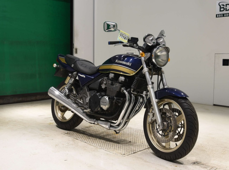 Мотоцикл Kawasaki ZEPHYR400 с пробегом 24078 km