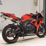 Мотоцикл Honda CBR1000RR с пробегом 28981 km