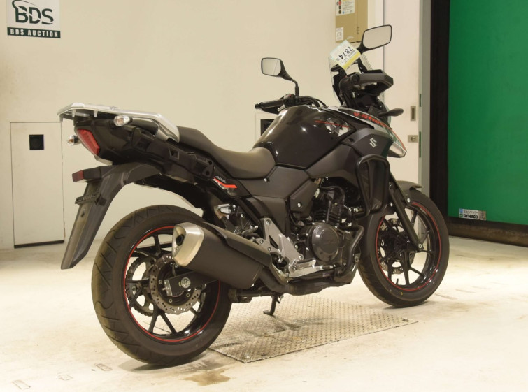 Мотоцикл Suzuki V-STROM DL250 з пробігом 4510 km
