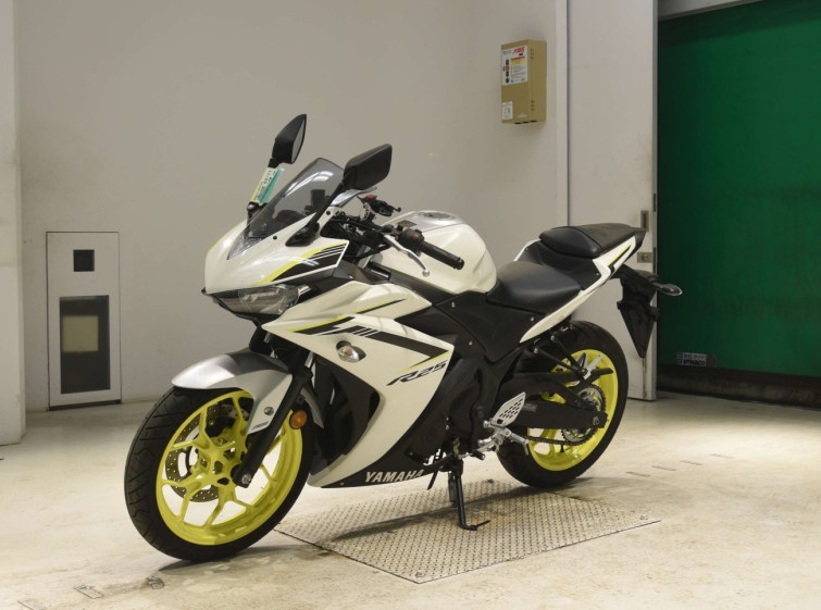 Мотоцикл Yamaha YZF-R25 з пробігом 1358 km