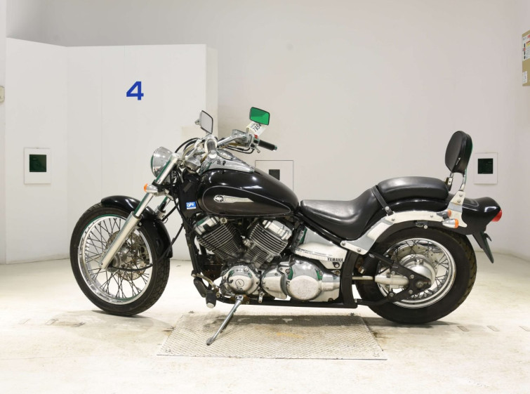 Мотоцикл Yamaha DRAGSTAR XVS400 с пробегом 11669 km