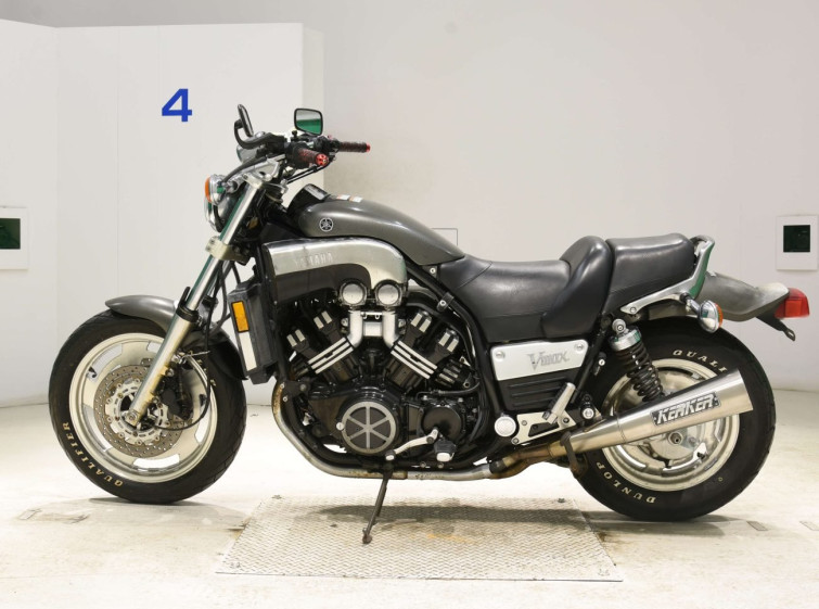 Мотоцикл Yamaha V-MAX1200 с пробегом 15369 km