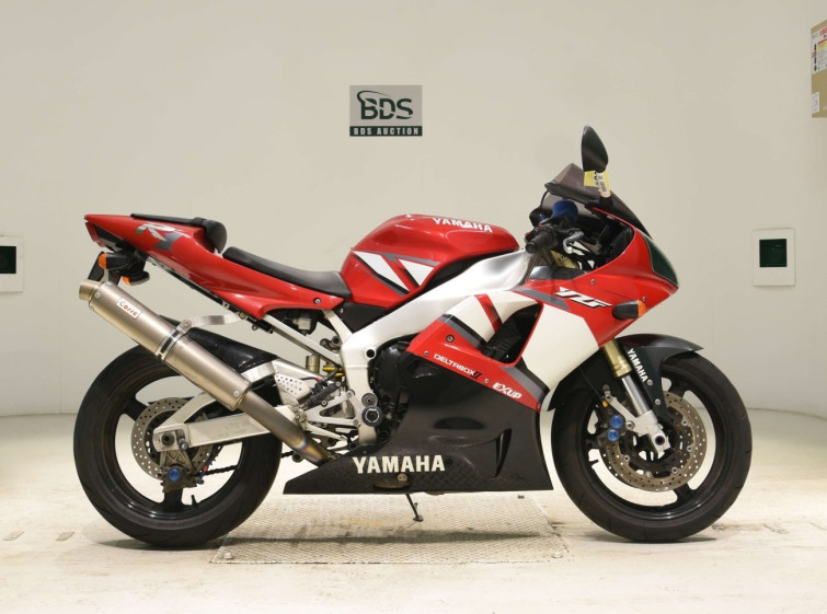 Мотоцикл Yamaha YZF-R1