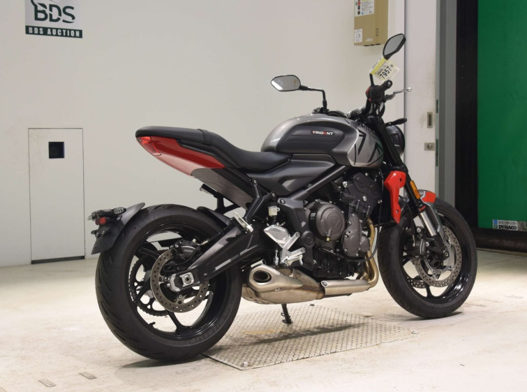 Мотоцикл Triumph TRIDENT660 з пробігом 273 km