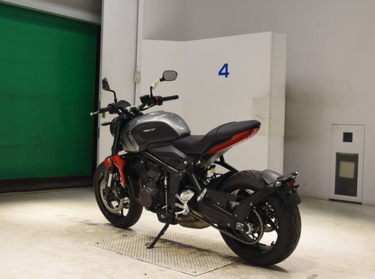 Мотоцикл Triumph TRIDENT660 з пробігом 273 km