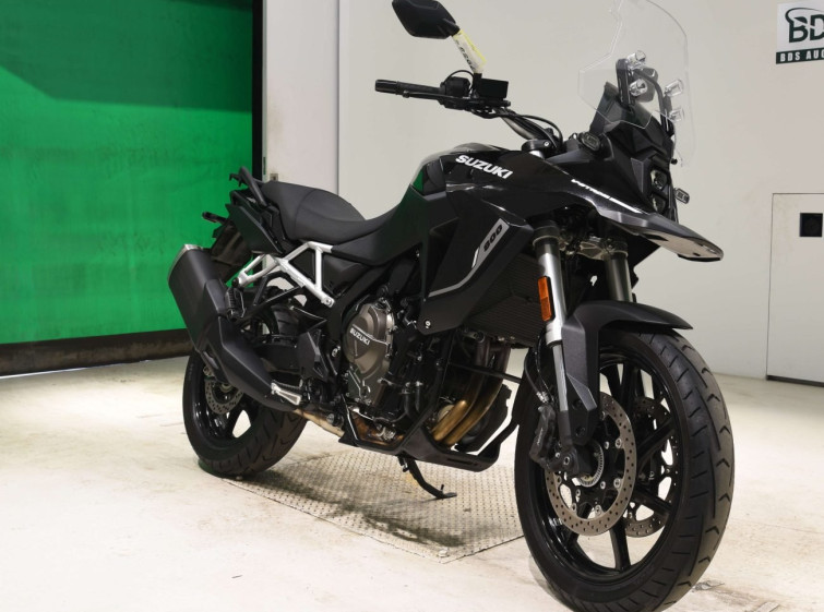 Мотоцикл Suzuki v-strom800 с пробегом 6127 km
