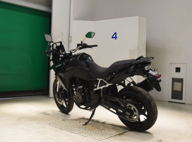 Мотоцикл Suzuki v-strom800 с пробегом 6127 km