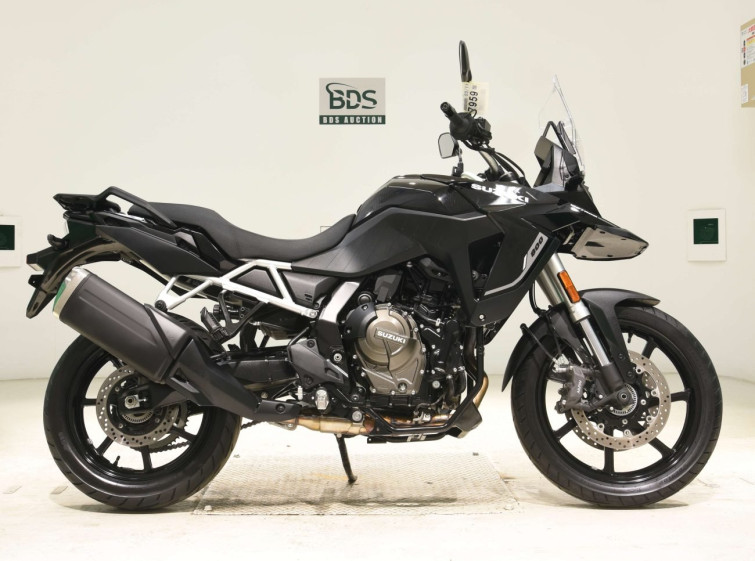 Мотоцикл Suzuki v-strom800 с пробегом 6127 km