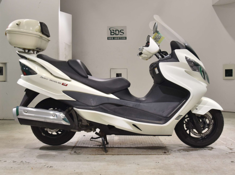 Мотоцикл Suzuki SKYWAVE 250M с пробегом 9001 km