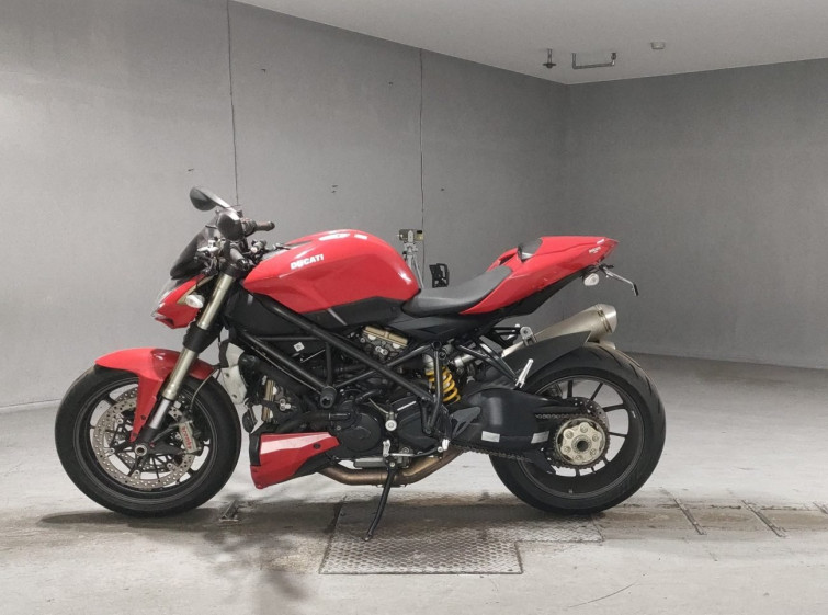 Мотоцикл Ducati STREETFIGHTER 1100 с пробегом 22995 km