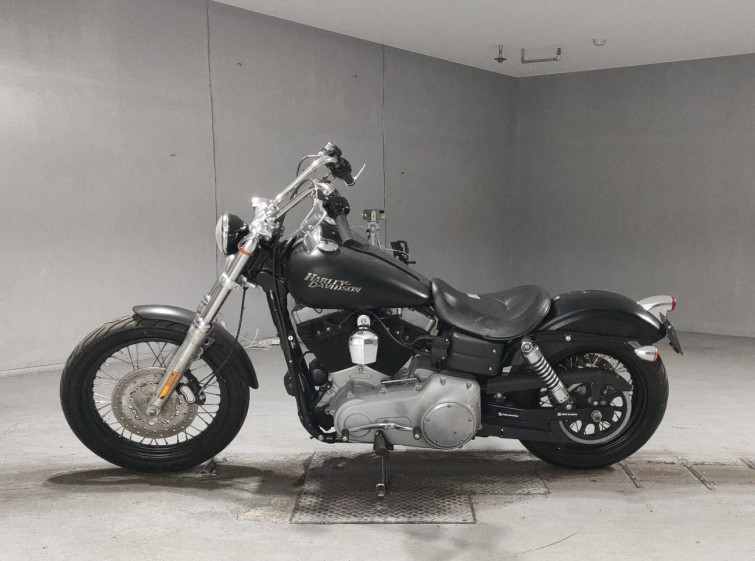 Мотоцикл HD STREETBOB FXDB1580 с пробегом 28664 km