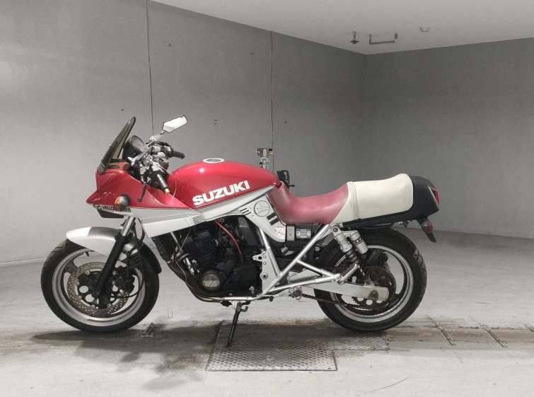 Мотоцикл Suzuki GSX250S KATANA с пробегом 6242 km