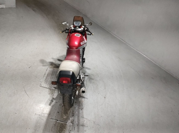 Мотоцикл Suzuki GSX250S KATANA с пробегом 6242 km