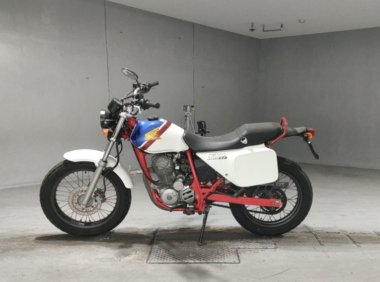 Мотоцикл Honda FTR223 с пробегом 15534 km