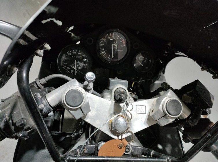 Мотоцикл Honda CBR250R з пробігом 26122 km