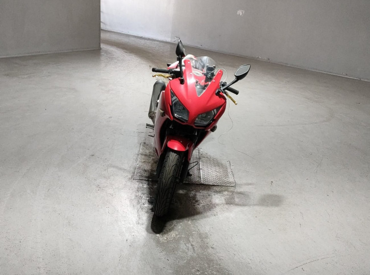 Мотоцикл Honda CBR250R с пробегом 49052 km