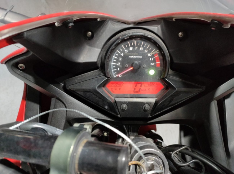 Мотоцикл Honda CBR250R с пробегом 49052 km