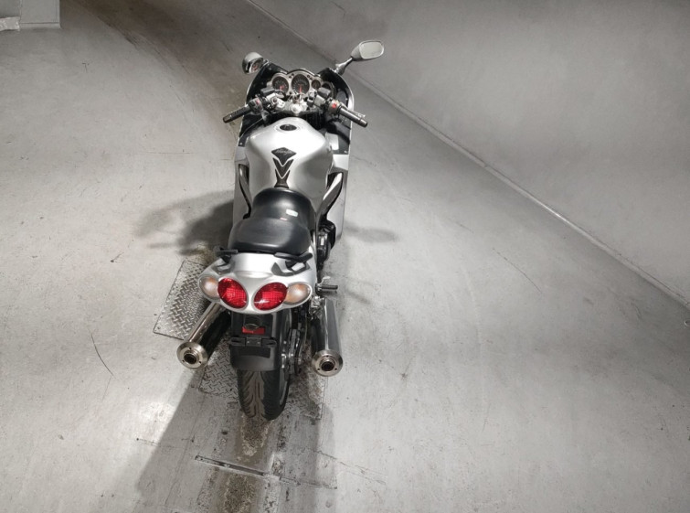 Мотоцикл Kawasaki ZZ-R1200 с пробегом 65494 km