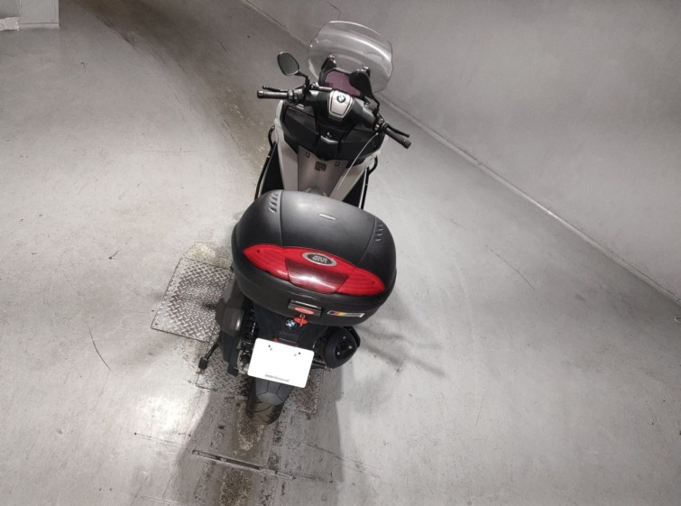 Мотоцикл BMW C400GT