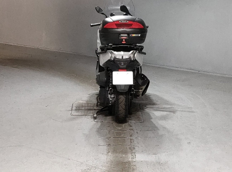 Мотоцикл BMW C400GT