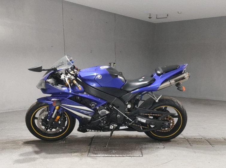 Мотоцикл Yamaha YZF-R1