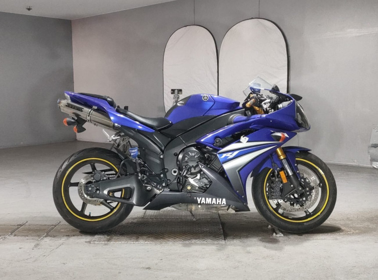 Мотоцикл Yamaha YZF-R1