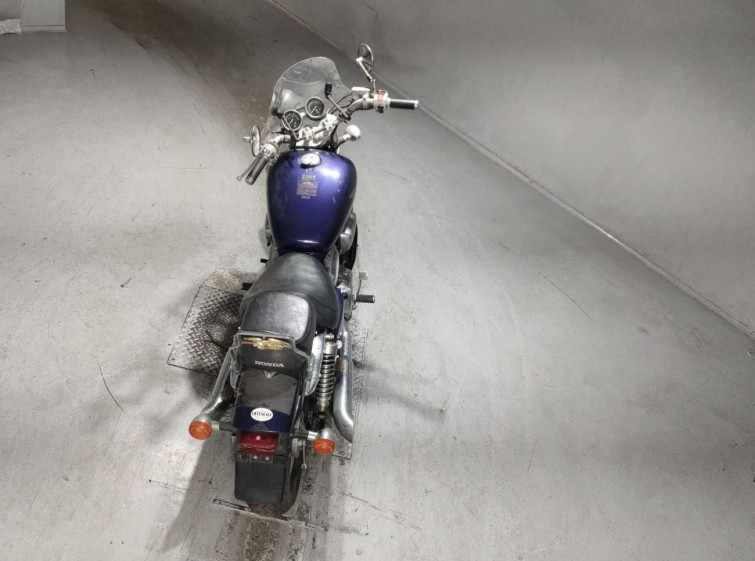 Мотоцикл Honda MAGNA750 с пробегом 15069 m