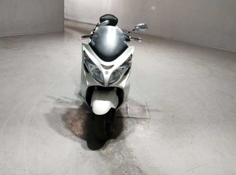 Мотоцикл Suzuki SKYWAVE 250S с пробегом 26277 km