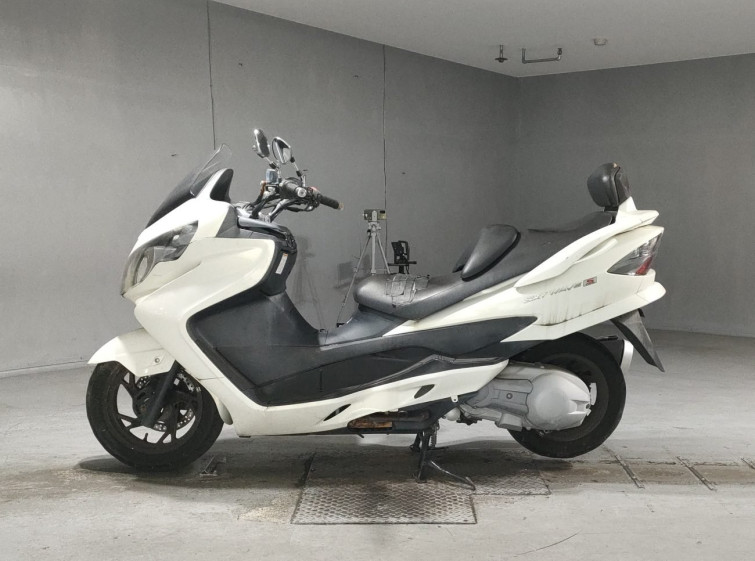 Мотоцикл Suzuki SKYWAVE 250S с пробегом 26277 km