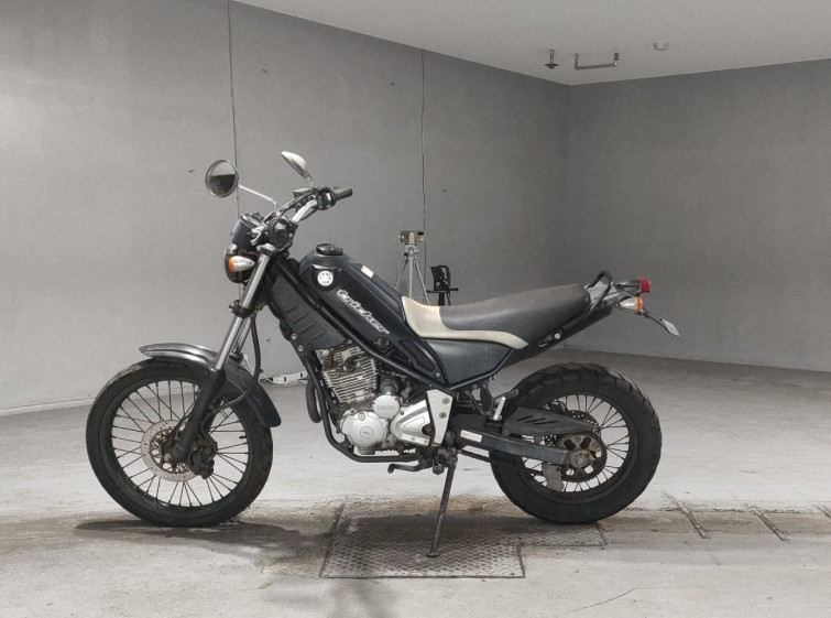 Мотоцикл Yamaha TRICKER с пробегом 25434 km